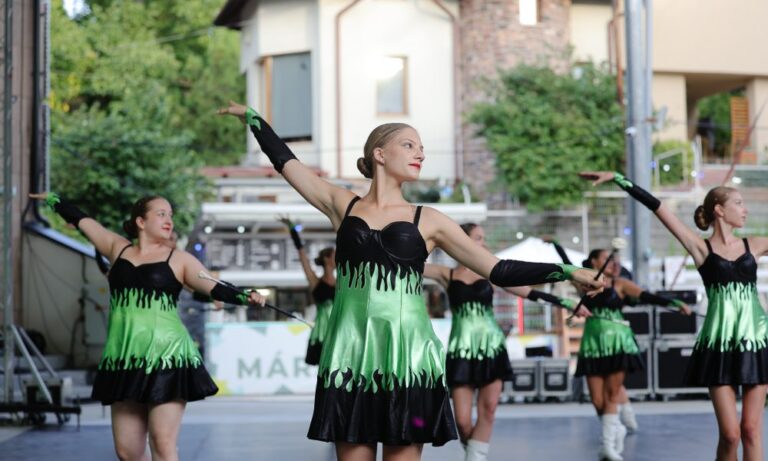 Egri mazsorettek kitettek magukért – galéria