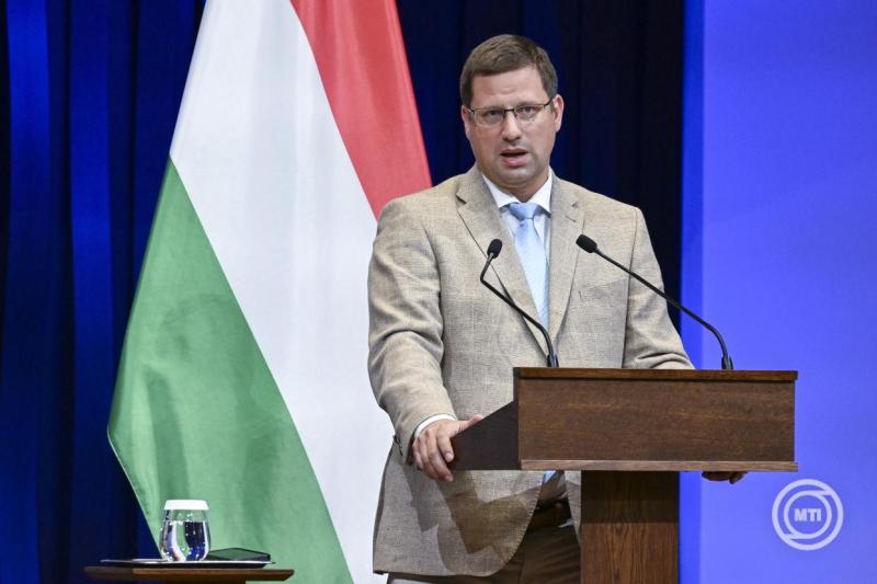 Gulyás Gergely: a kormány 1,6%-os kiegészítő nyugdíjemelésről döntött