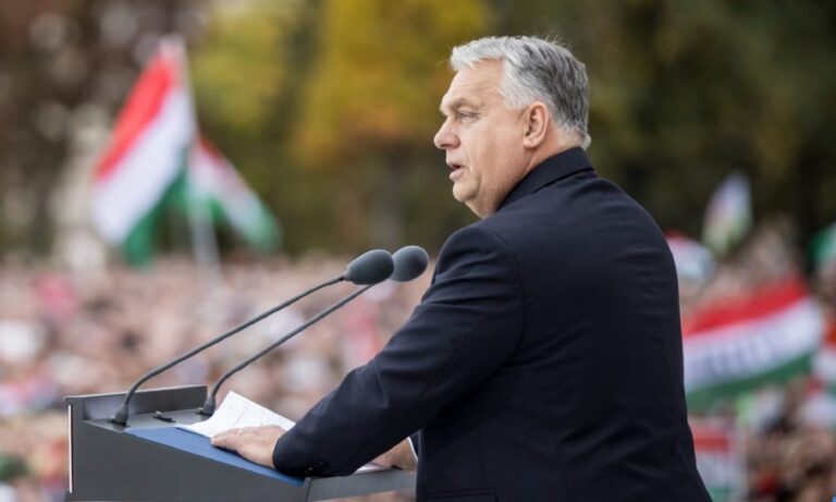 Orbán Viktor beszédet mondott a Dobó téren Egerben