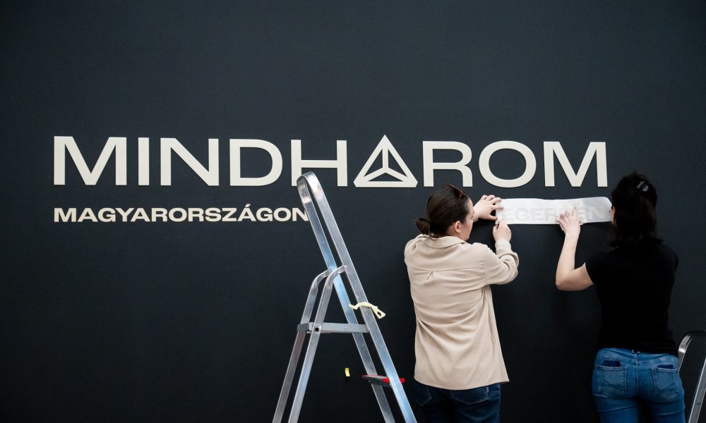 Egerbe érkeztek világhírű fotográfusok képei – ma nyílik a Mindhárom kiállítás a Ziffer Sándor Galériában