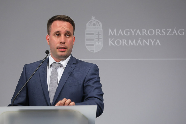 Dömötör Csaba: a Tisza terve az árkorlátozások és a rezsicsökkentés eltörlésére