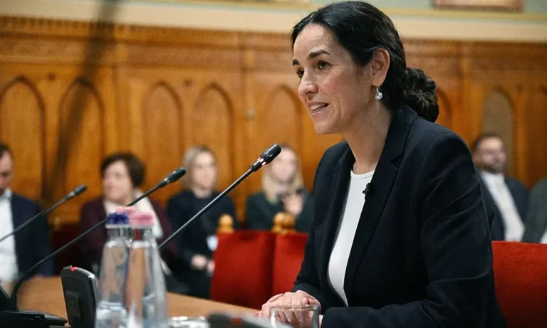 Orbán Anita az orosz nagykövetnek: elfogadhatatlan, hogy a magyarok lakta Kárpátalja is támadják