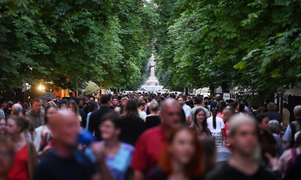 Eger legnagyobb borfesztiválja elindult – 35 borászat, 300 bor és gazdag programkínálat