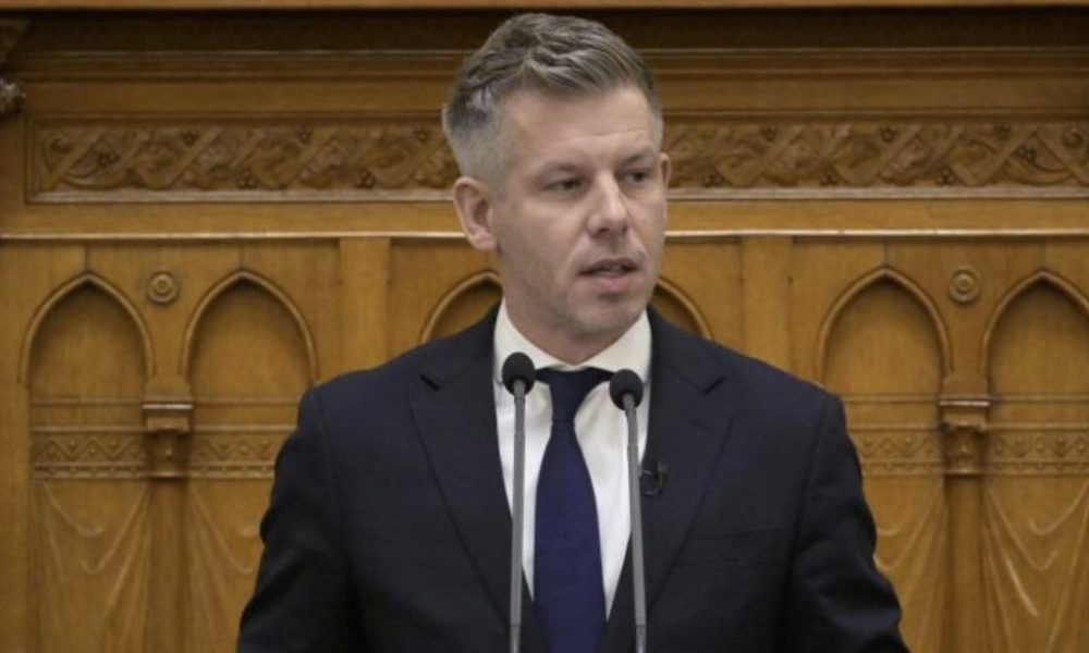Péter Magyar bejelentette: az SZJA csökken, a családi pótlék 2027-től duplázódik – EgerHírek